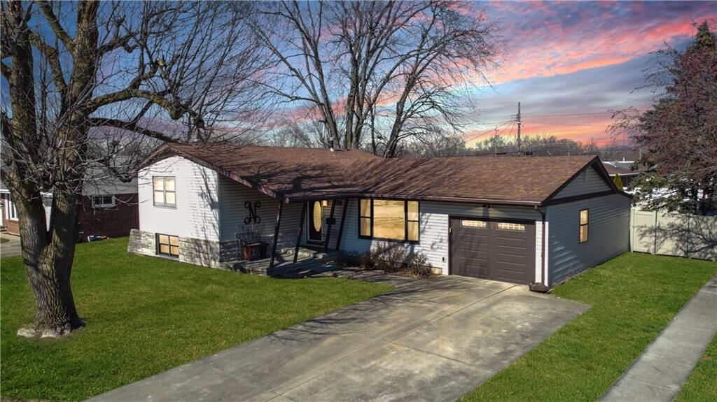 Property Photo:  1200 Bell Avenue  IL 61938 