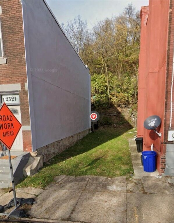 Property Photo: 2323 5th Ave PA 15213