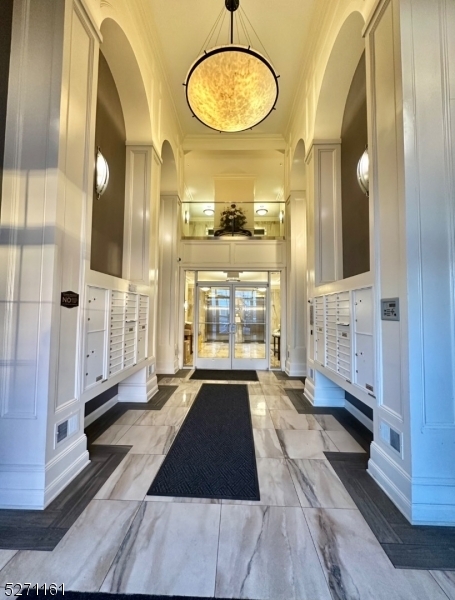Property Photo:  102 E Elizabeth Ave  NJ 07036 