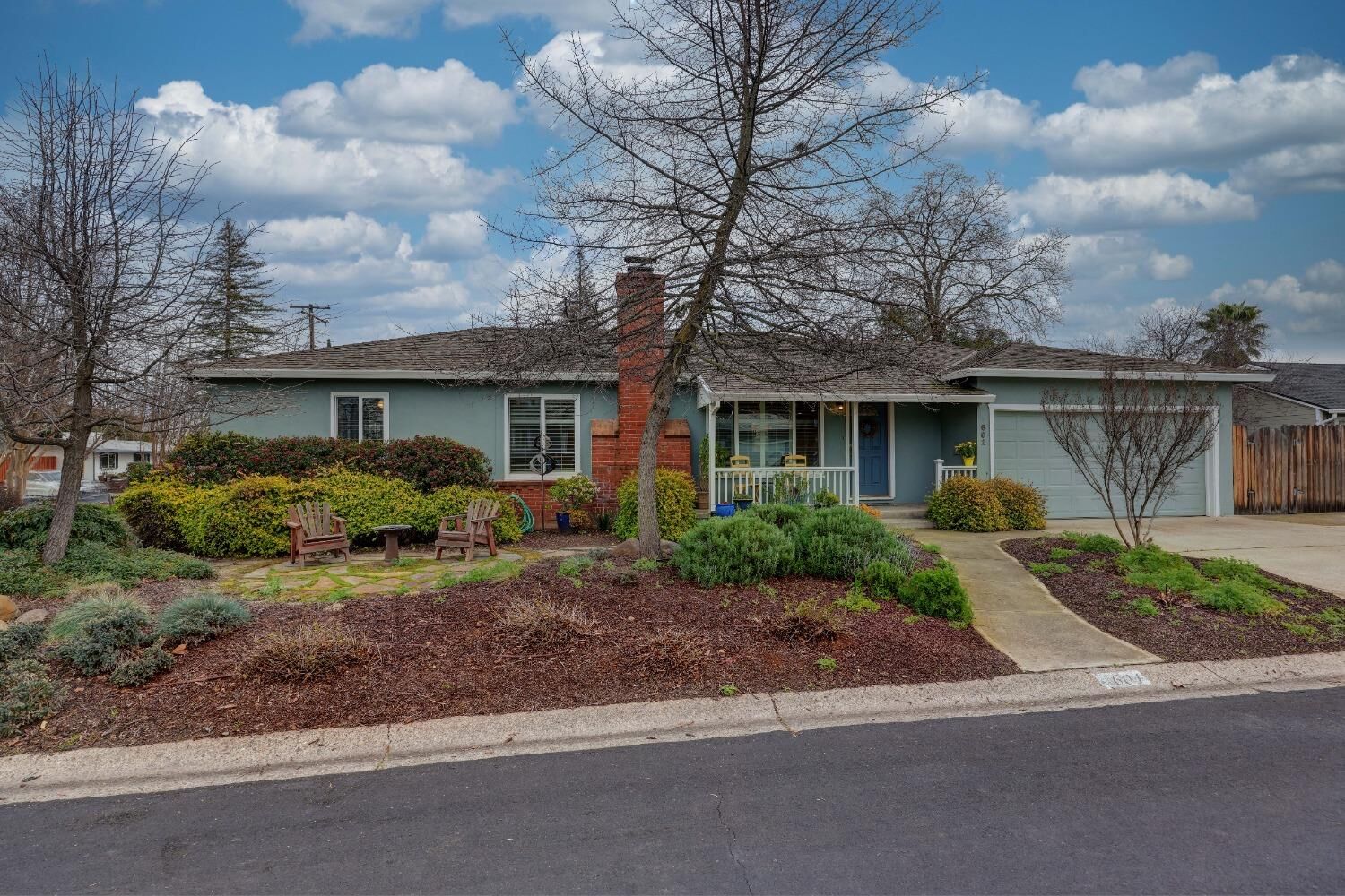 Property Photo: 601 Clarice Lane CA 95678