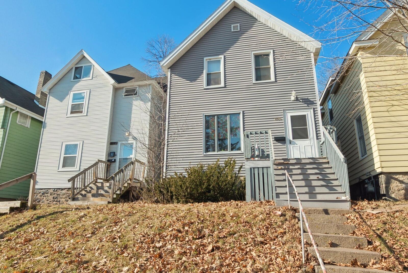 Property Photo:  1725 E 5th Street  MN 55812 