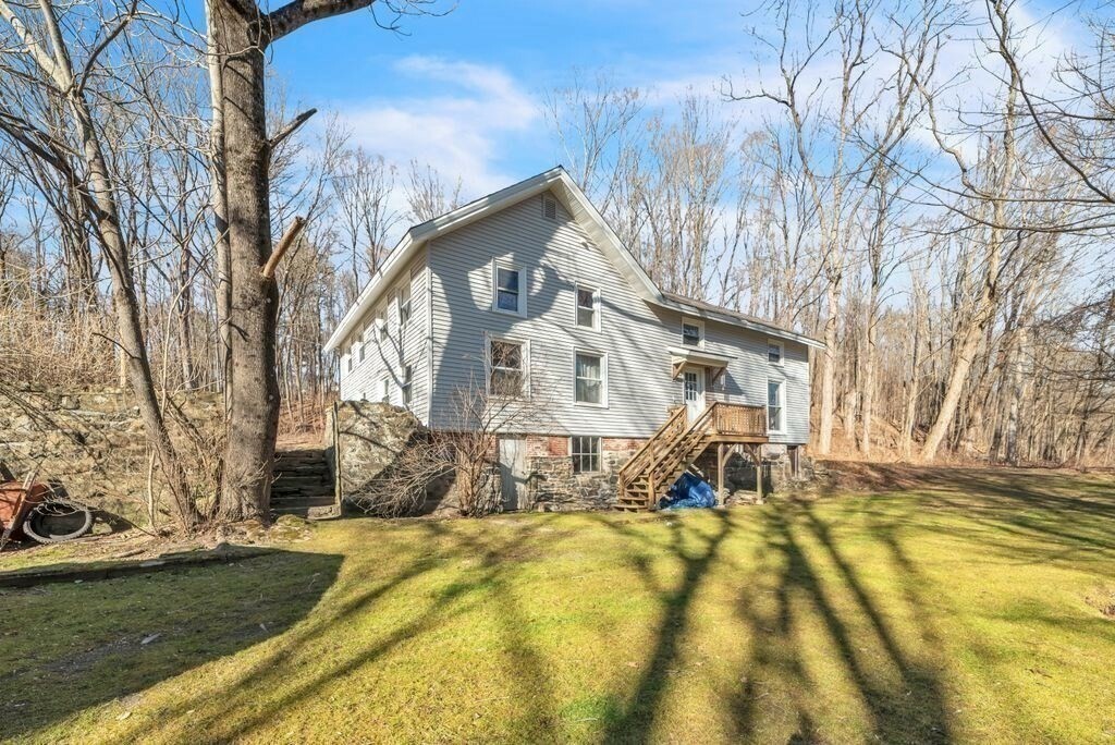 Property Photo:  106 Stone Farm  MA 01301 