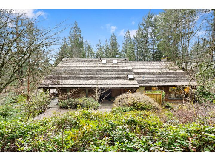 3411 SW 44th Ave  Portland OR 97221 photo