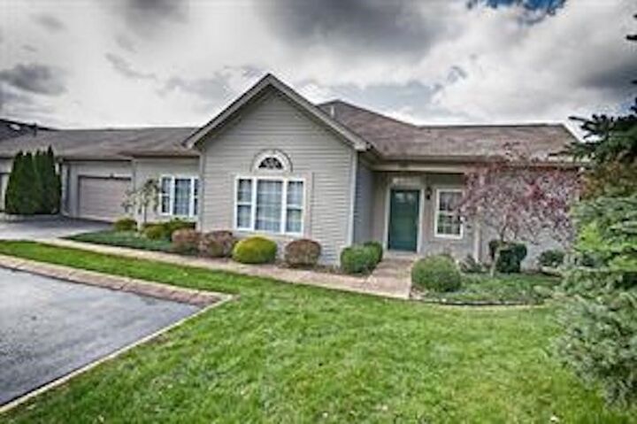 542 Madison Blvd  Freedom PA 15042 photo