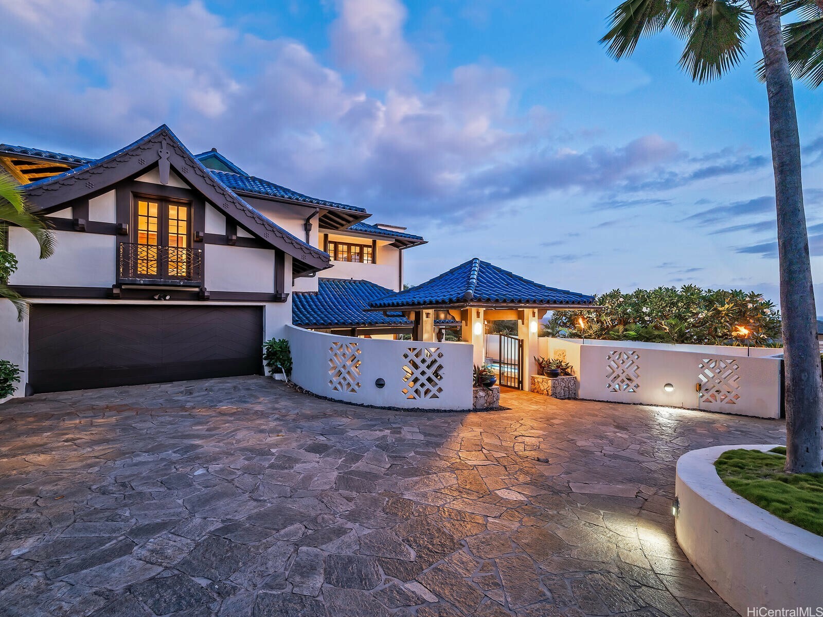 Property Photo: 2999 Makalei Place HI 96815
