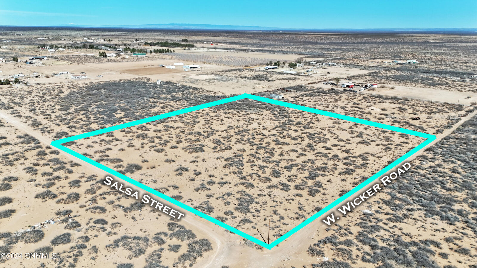 Property Photo: 1450 W Wicker Road NM 88081