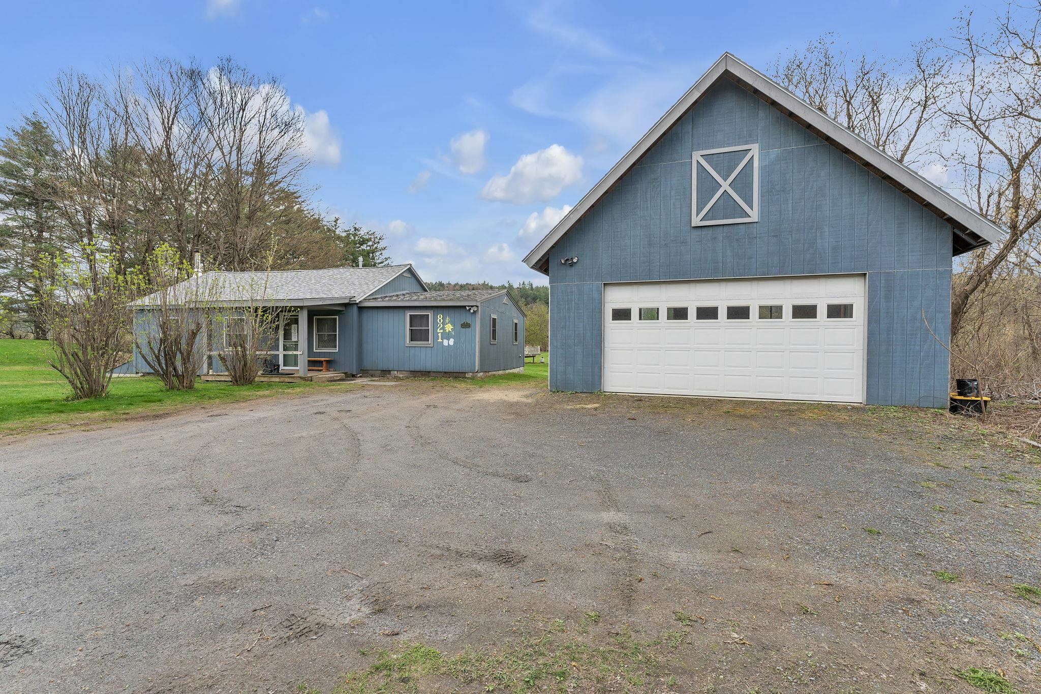 Property Photo:  821 US Route 2  VT 05602 