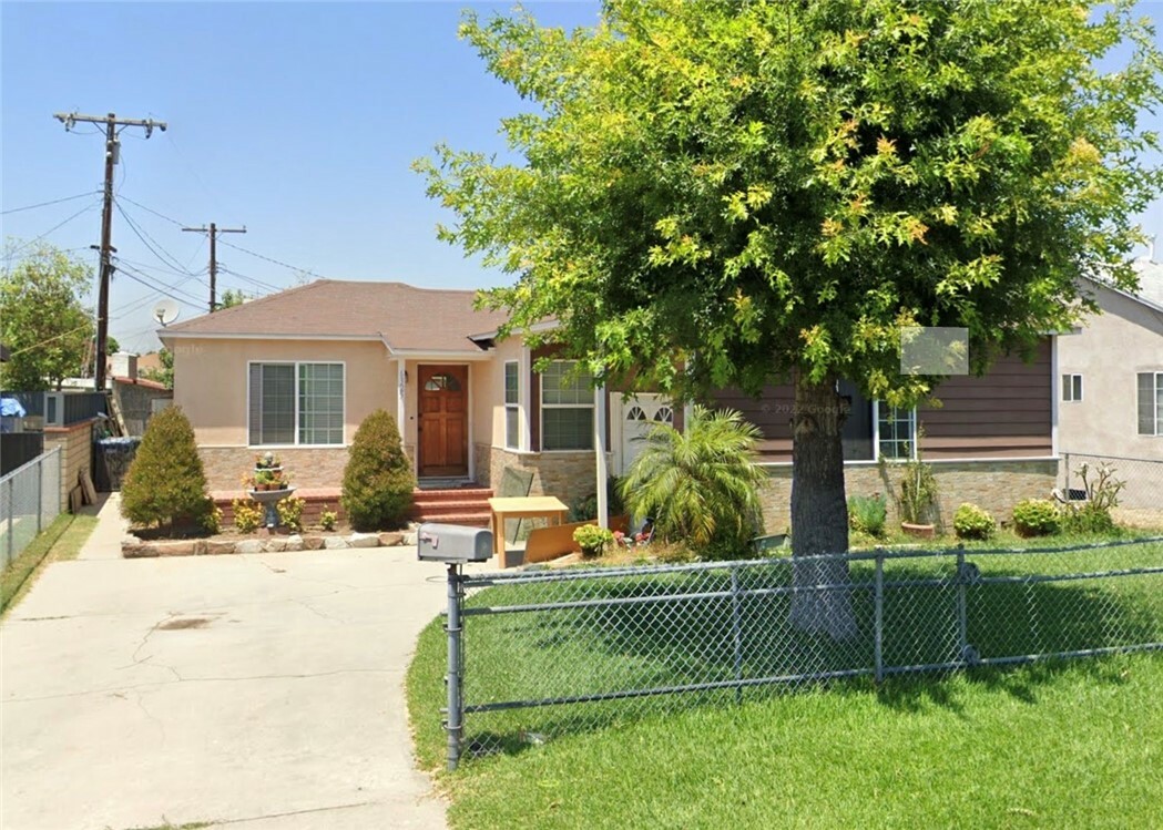 Property Photo:  6325 Winodee Drive  CA 90660 