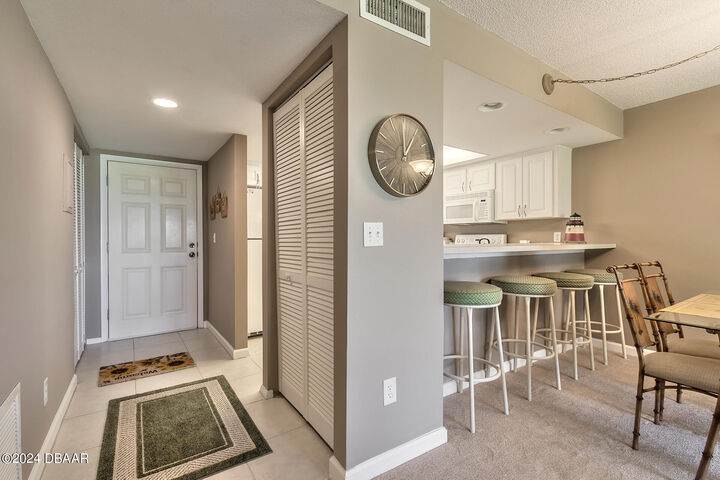 Property Photo:  2100 Ocean Shore Boulevard 109  FL 32176 
