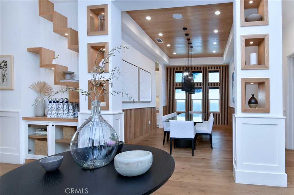 Property Photo: 12138 Hartsook Street CA 91607