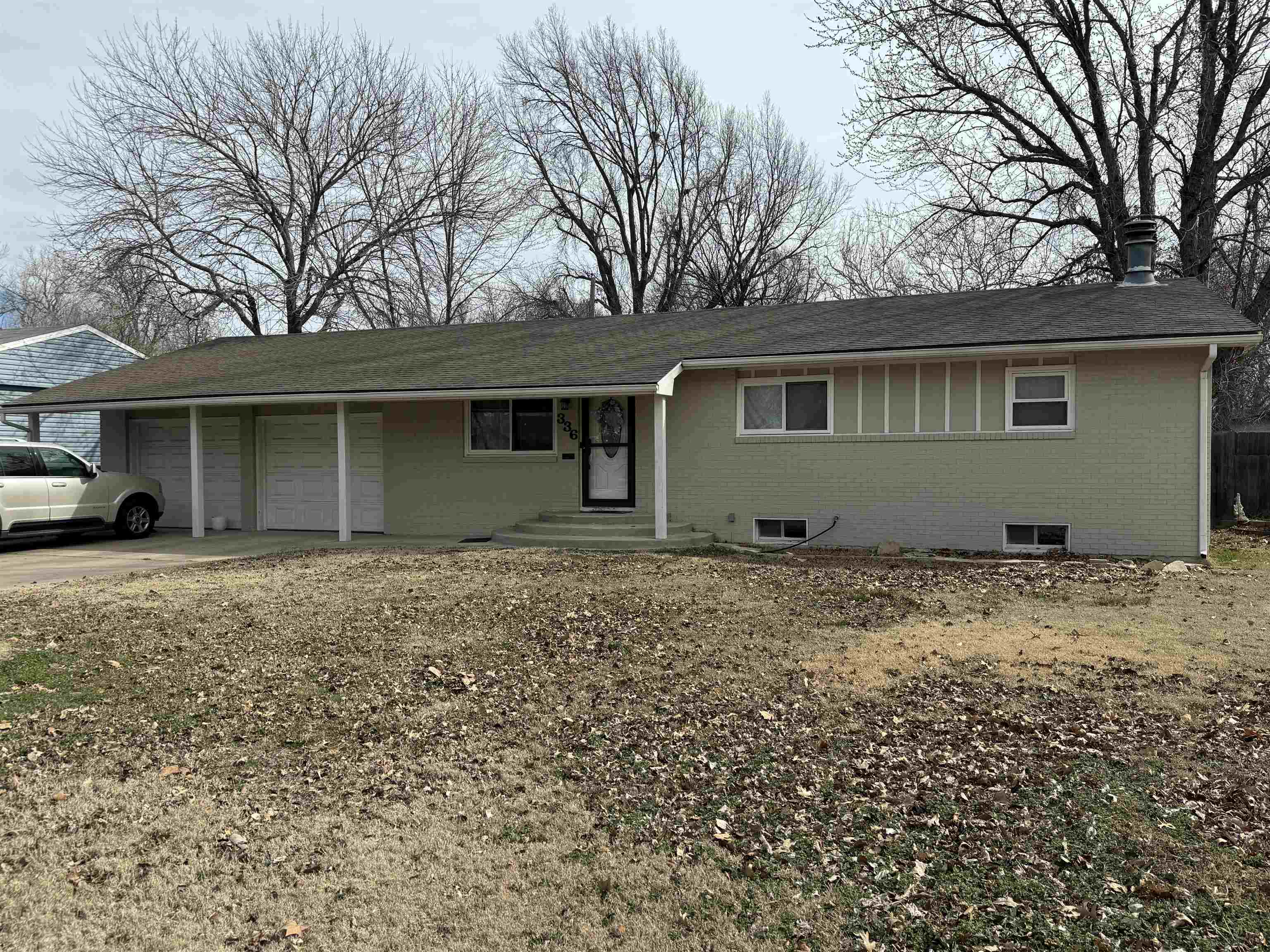 Property Photo:  336 N Brunswick St  KS 67212 