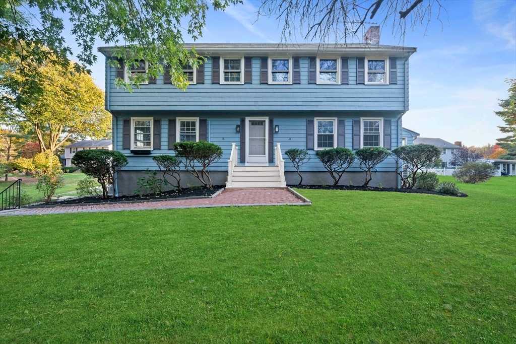 Property Photo:  208 North  MA 02052 