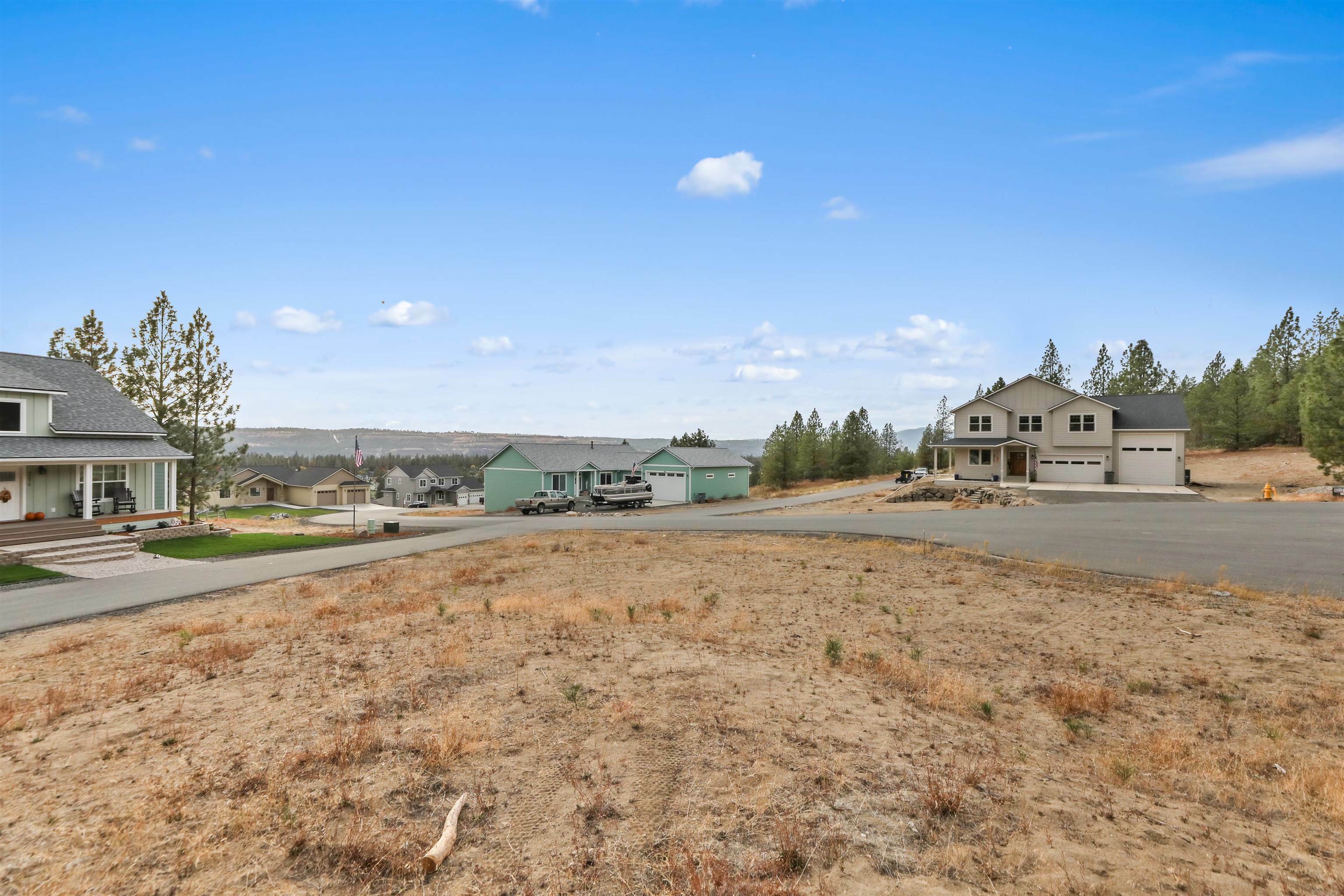 Property Photo:  60882 Westview Dr Lot 47  WA 99026 