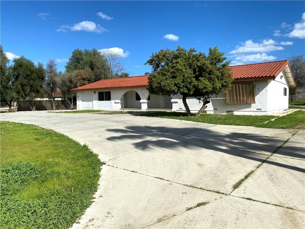 Property Photo:  28925 Lakeview Avenue  CA 92567 