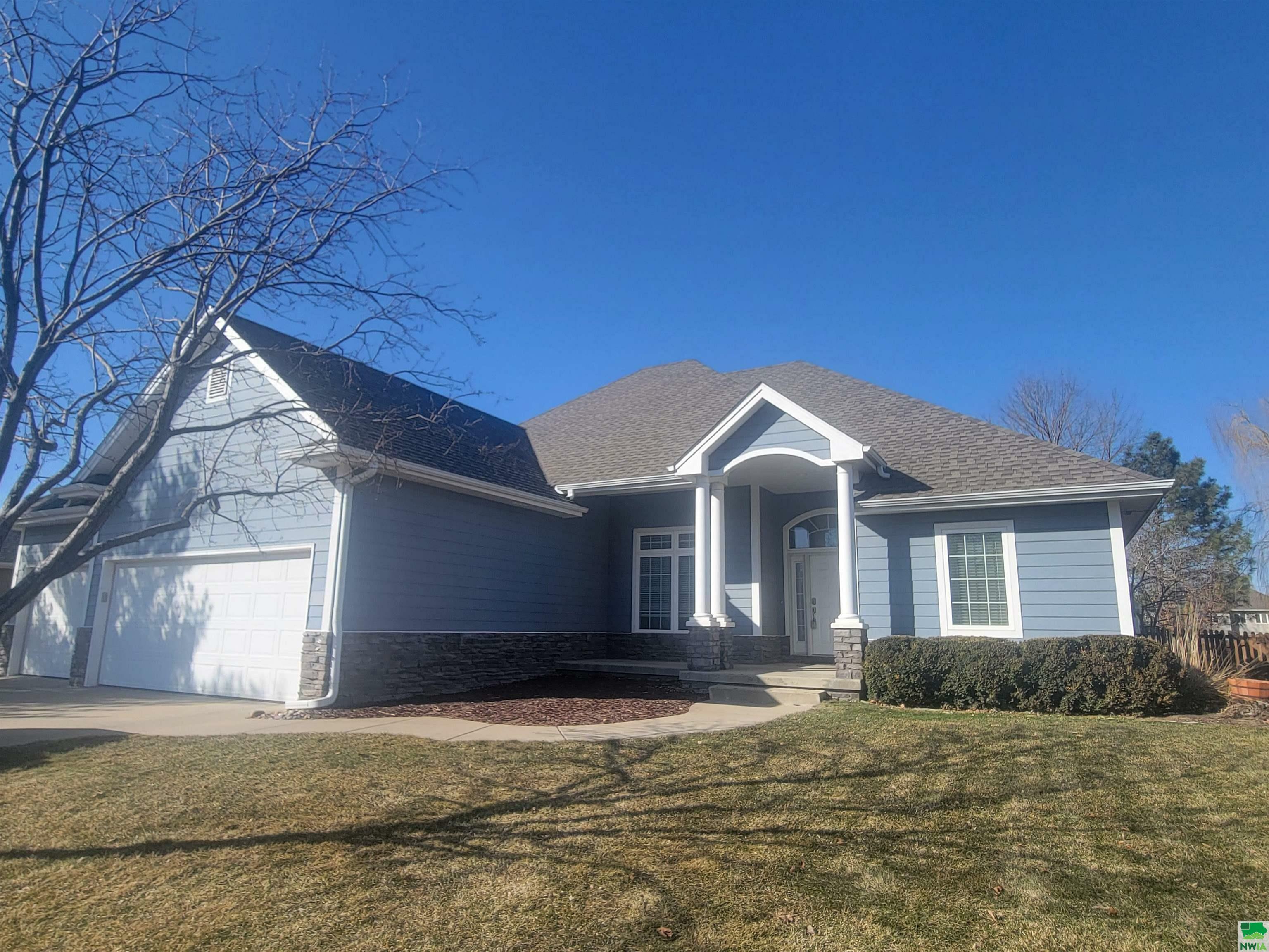 Property Photo:  489 Bluestem Trail  SD 57049 