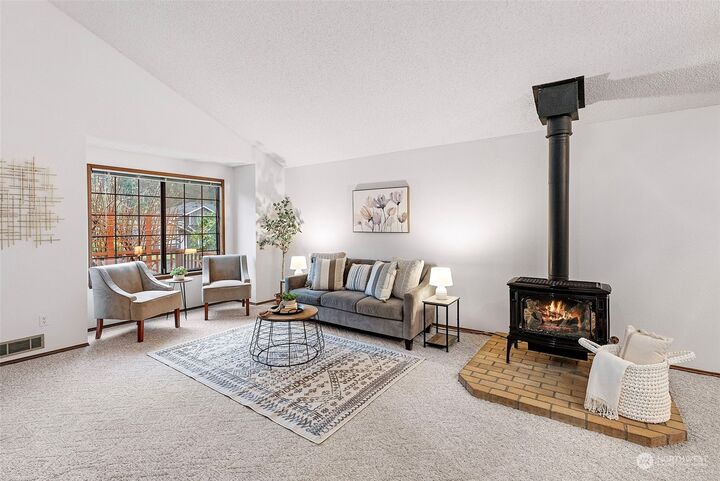 Property Photo: 7324 54th Avenue NW WA 98335