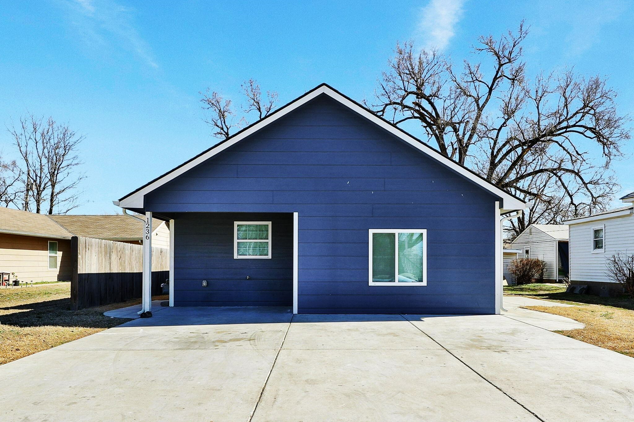 Property Photo:  1236 N Wabash Ave  KS 67214 