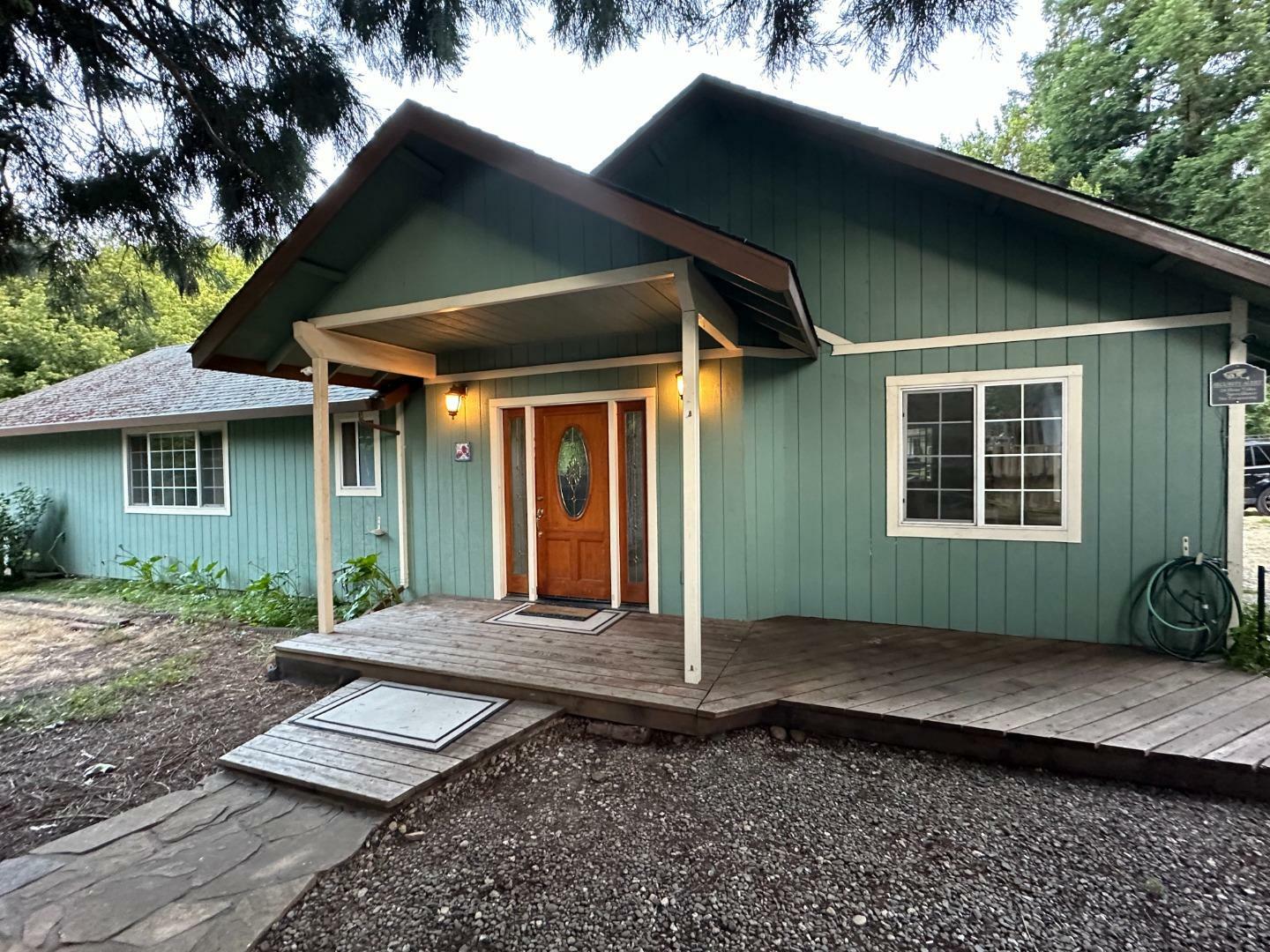 Property Photo:  300 Woodland Drive  CA 95005 