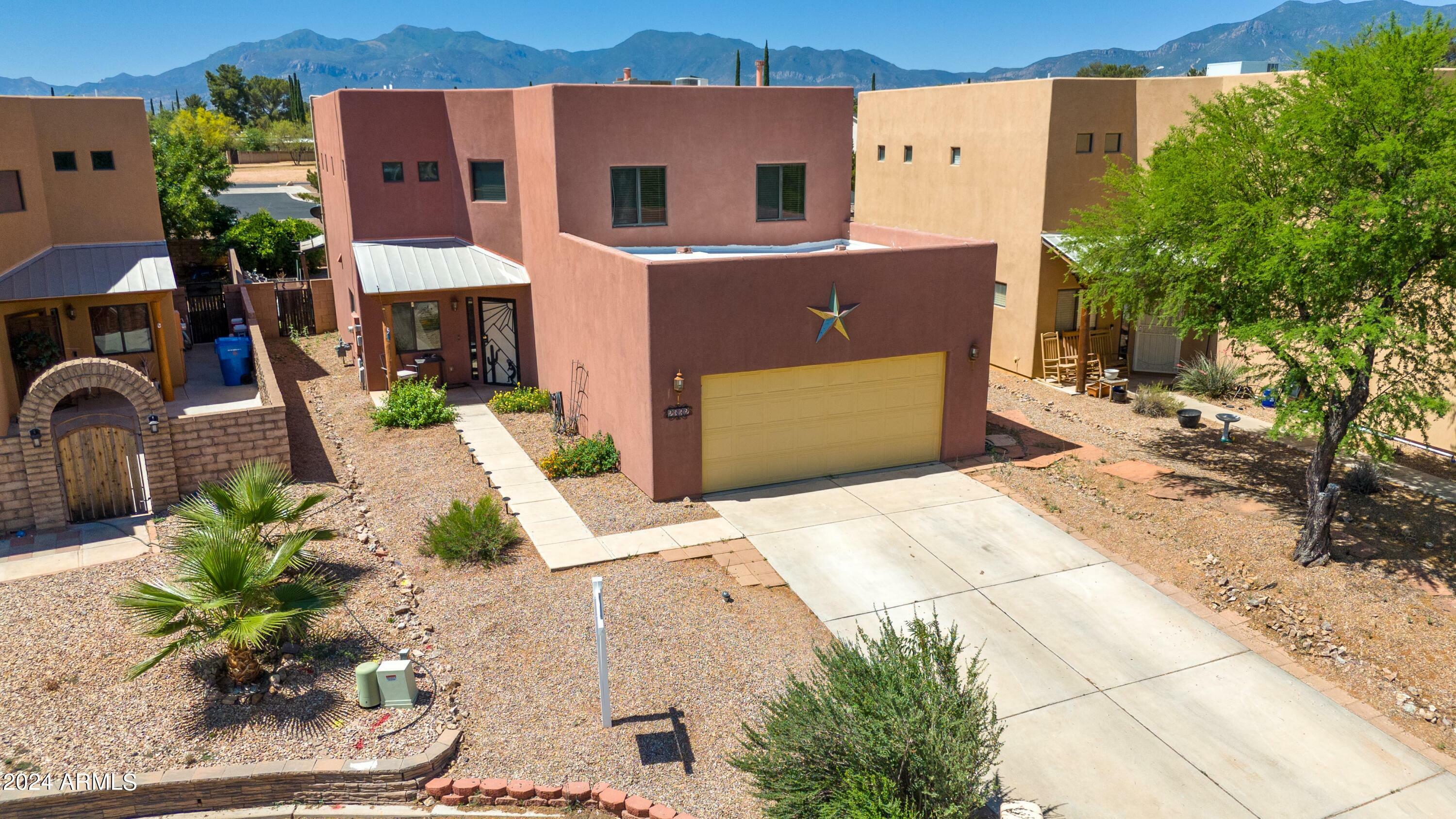 Property Photo:  2332 Knowlton Street  AZ 85635 