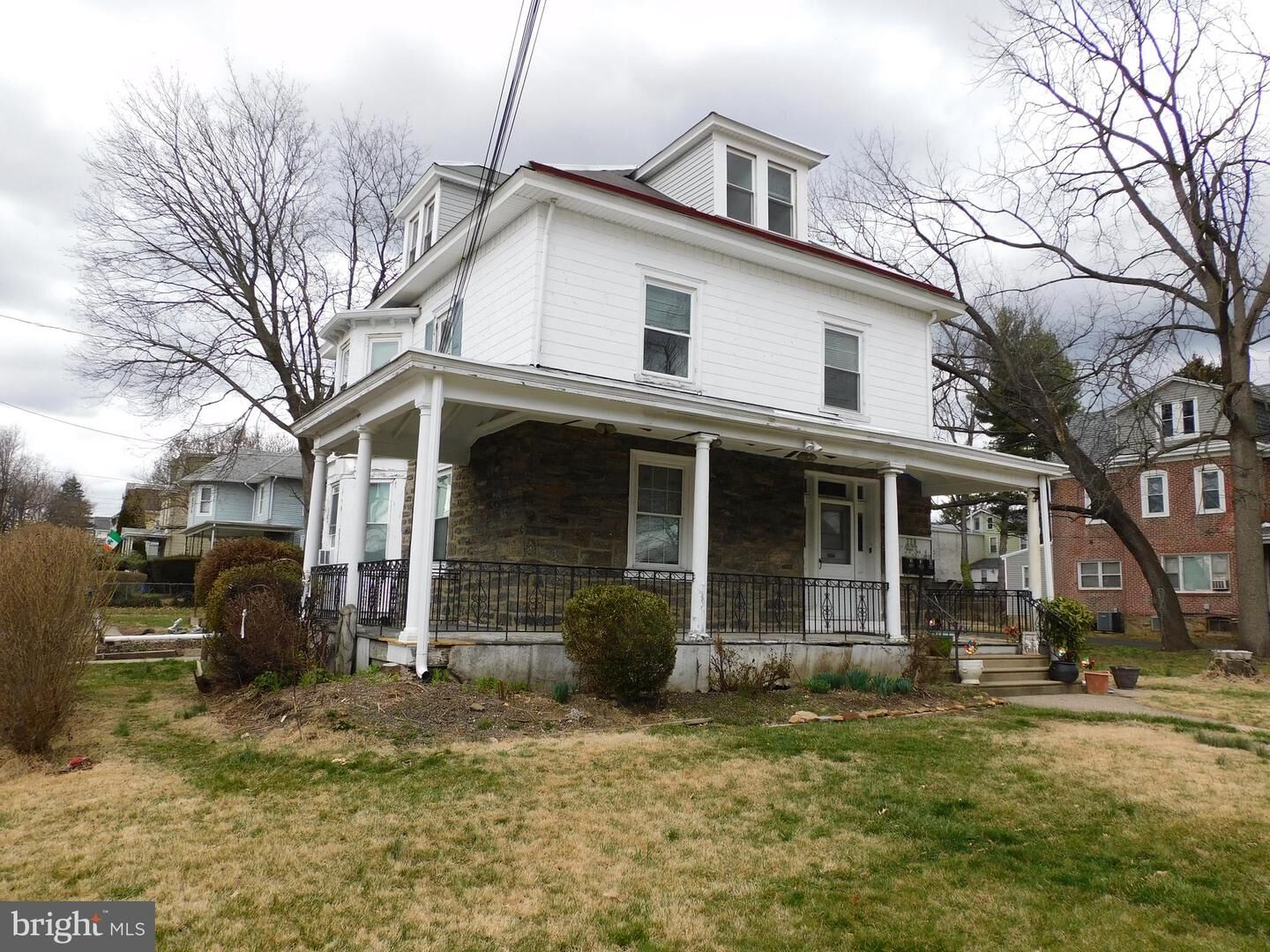 Property Photo: 220 Central Avenue PA 19012