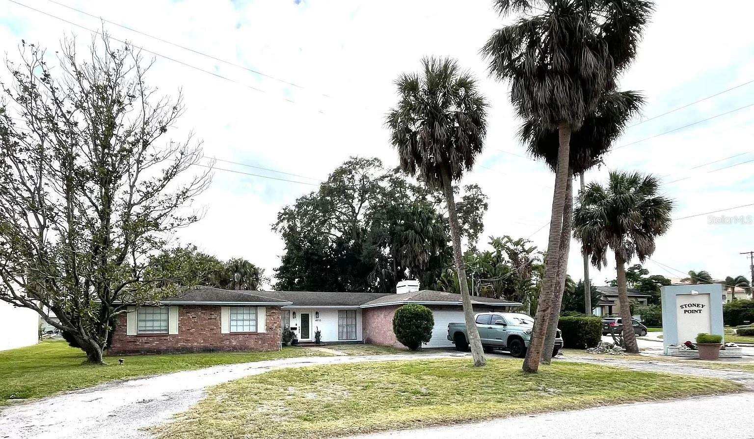 Property Photo:  4910 W Melrose Avenue  FL 33629 