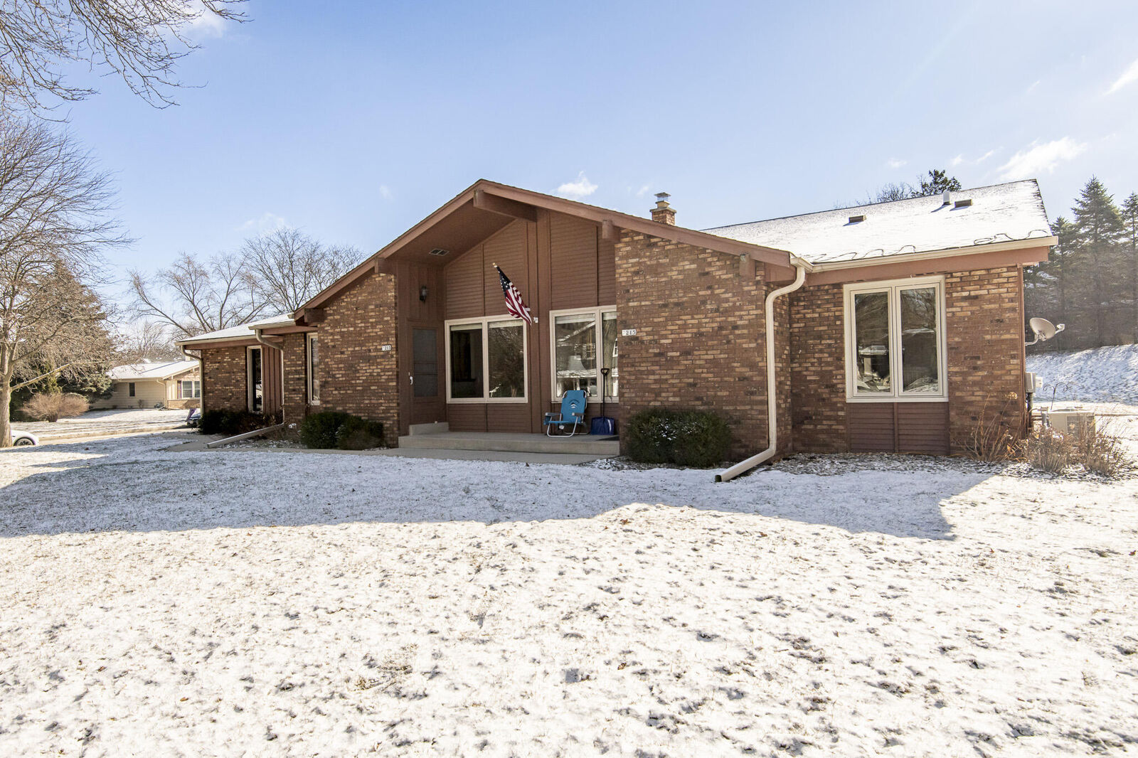Property Photo:  7213 Horizon Dr  WI 53129 