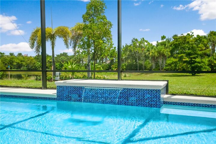 Property Photo:  2148 Falls Manor  FL 32967