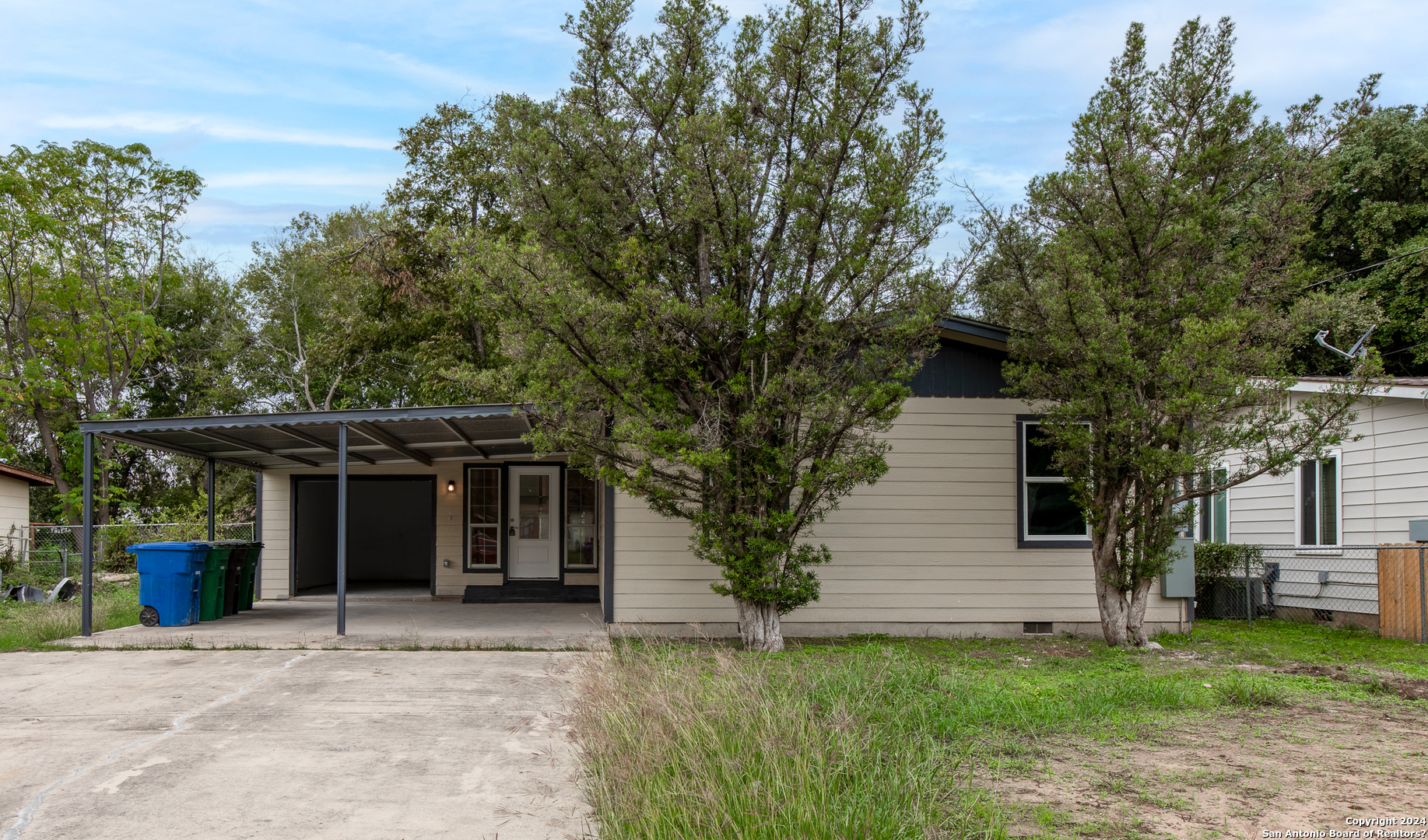 Property Photo:  2815 Kaiser Dr  TX 78222 