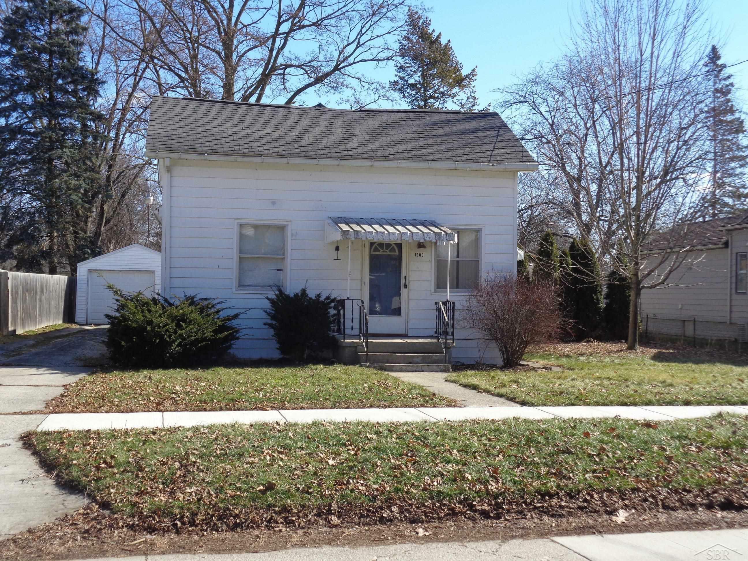 Property Photo:  1900 Avon St.  MI 48602 