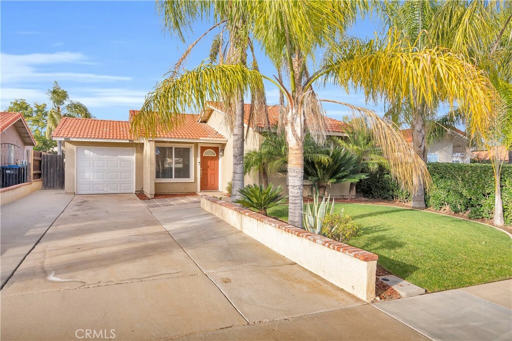 Property Photo:  25650 Felicia Avenue  CA 92586 