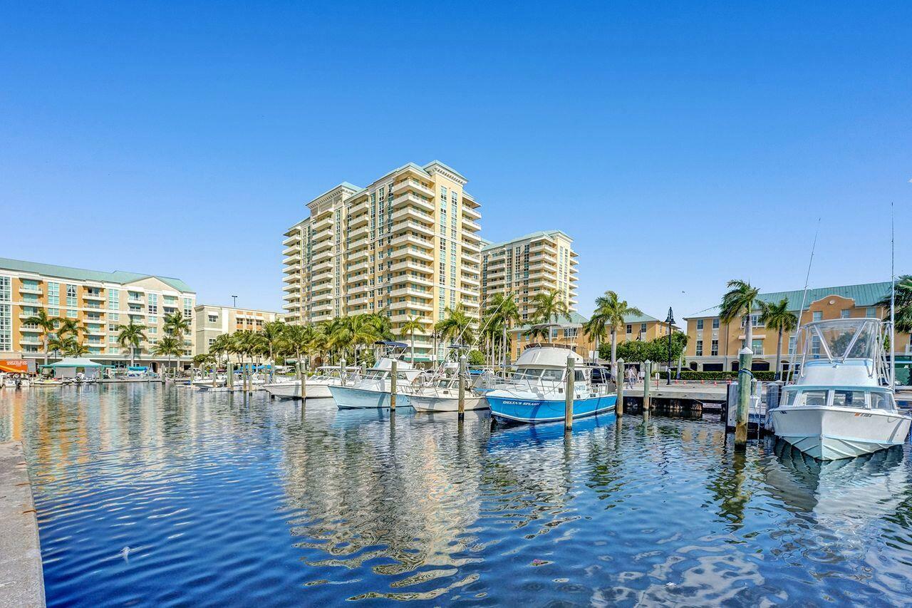 Property Photo:  700 E Boynton Beach Boulevard 304  FL 33435 