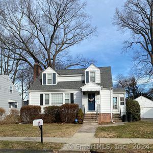 Property Photo:  33 Hillside Street  CT 06516 