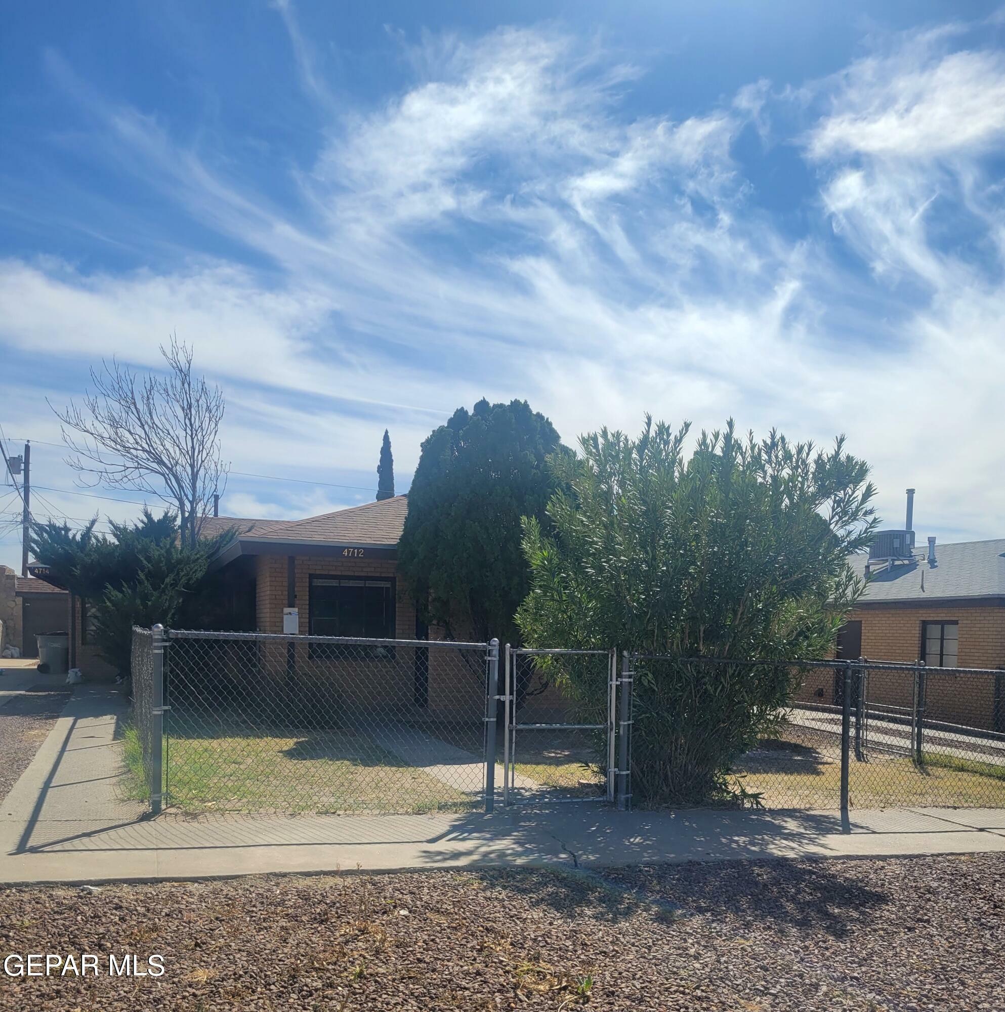 Property Photo: 4712 Clifton Avenue 0 TX 79903