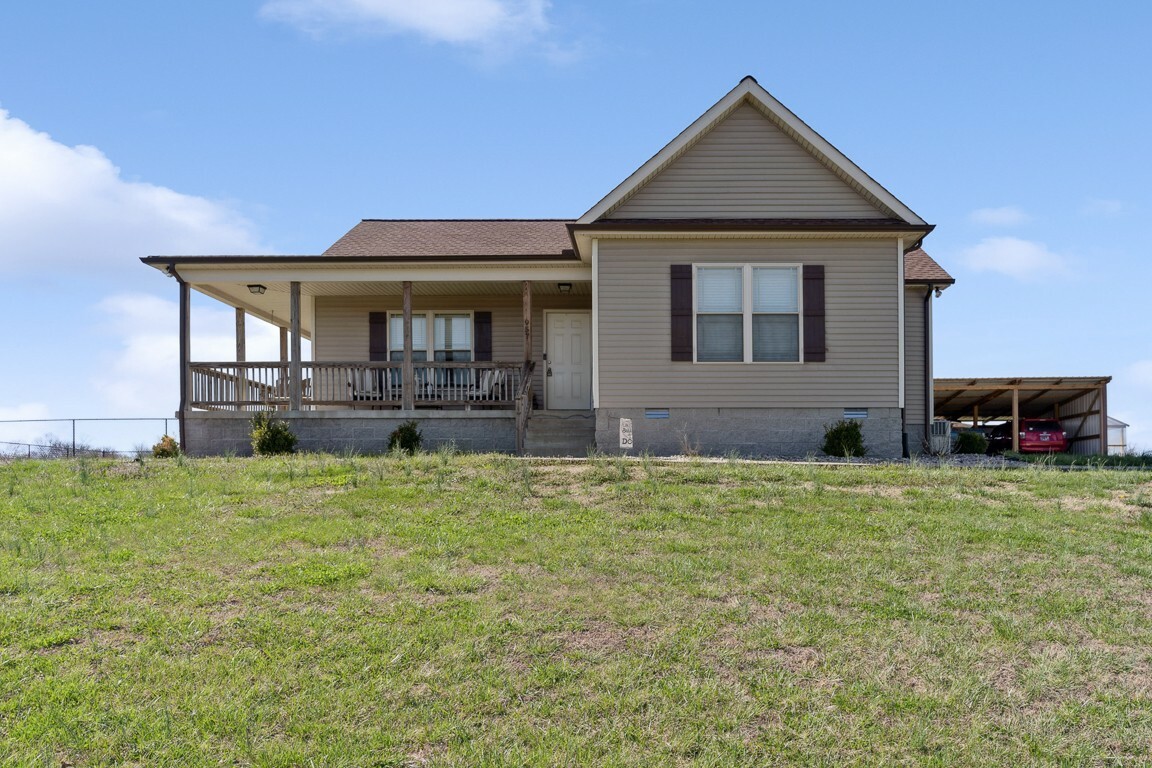 Property Photo:  957 Jimtown Rd  TN 37083 