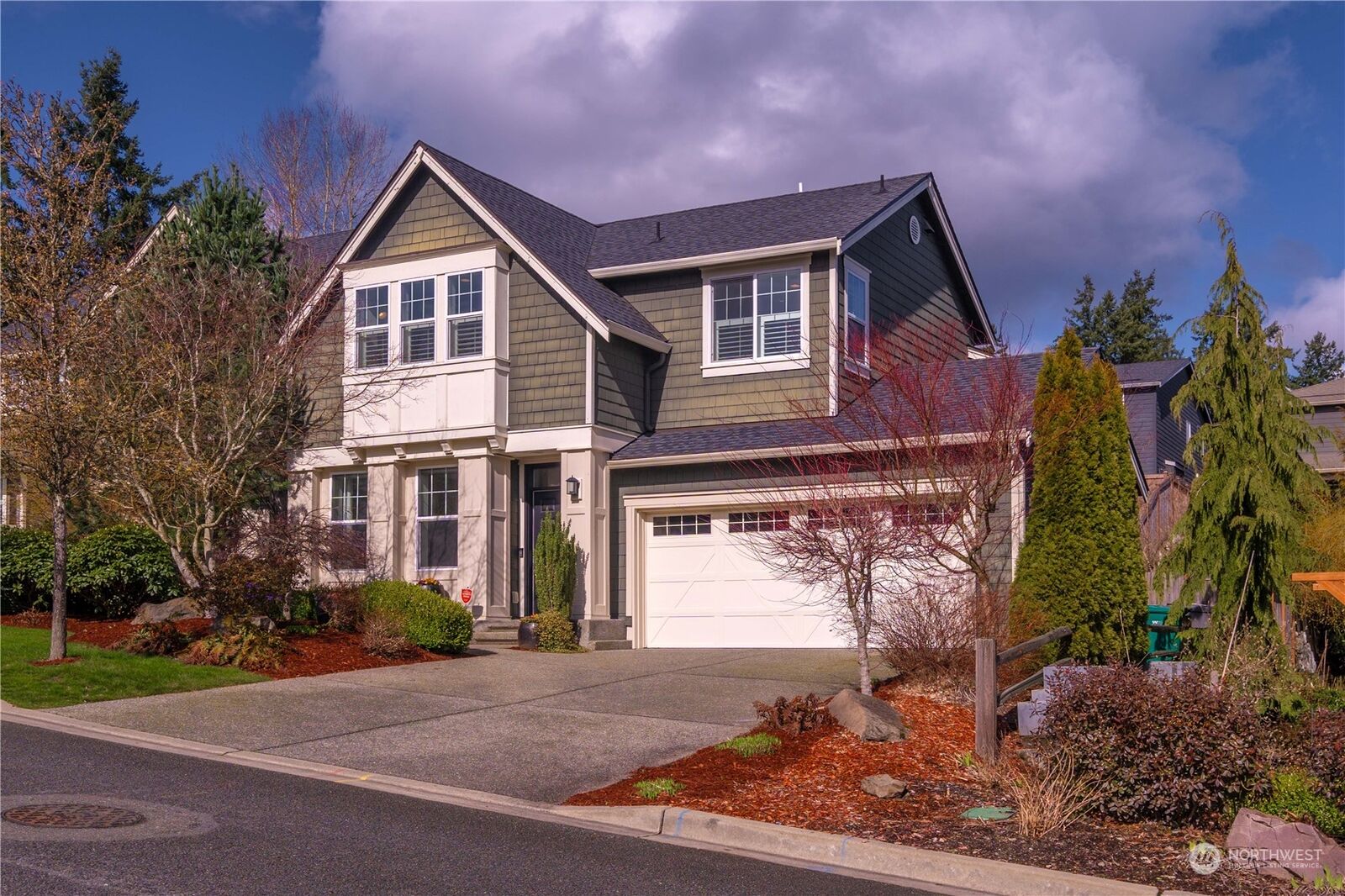 Property Photo: 13608 NE 129th Street WA 98034