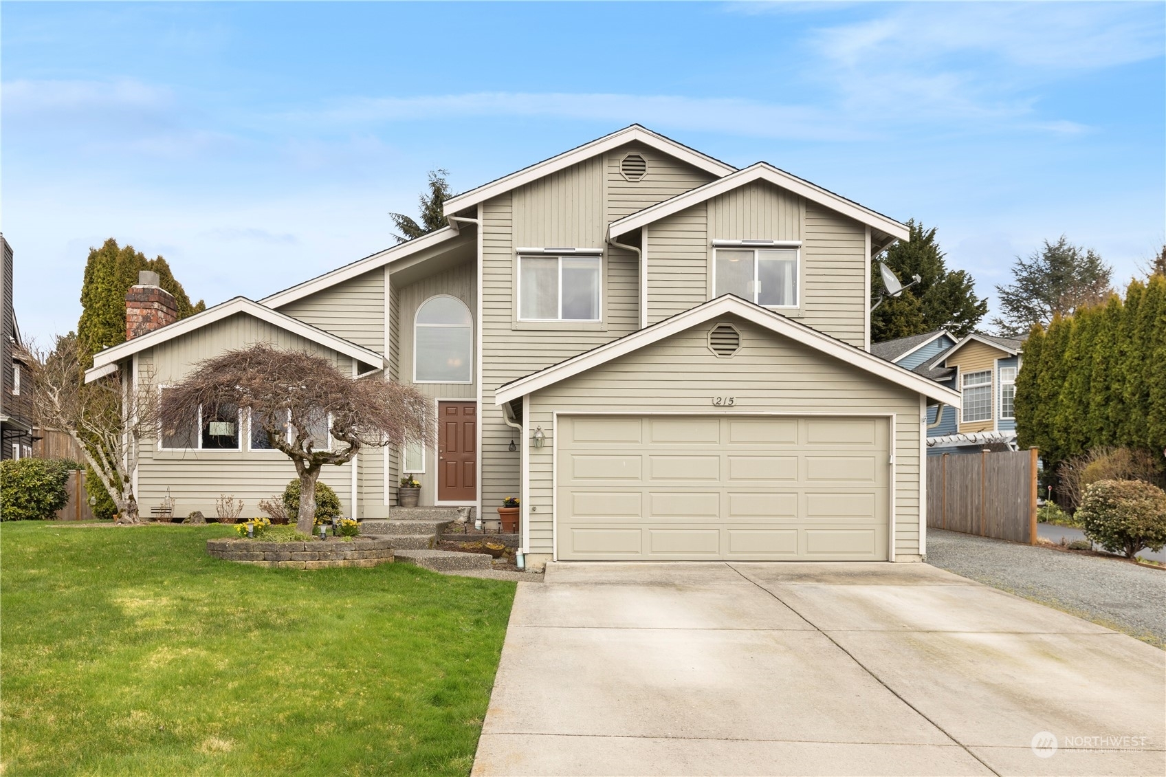 Property Photo: 215 237th Place SW WA 98021