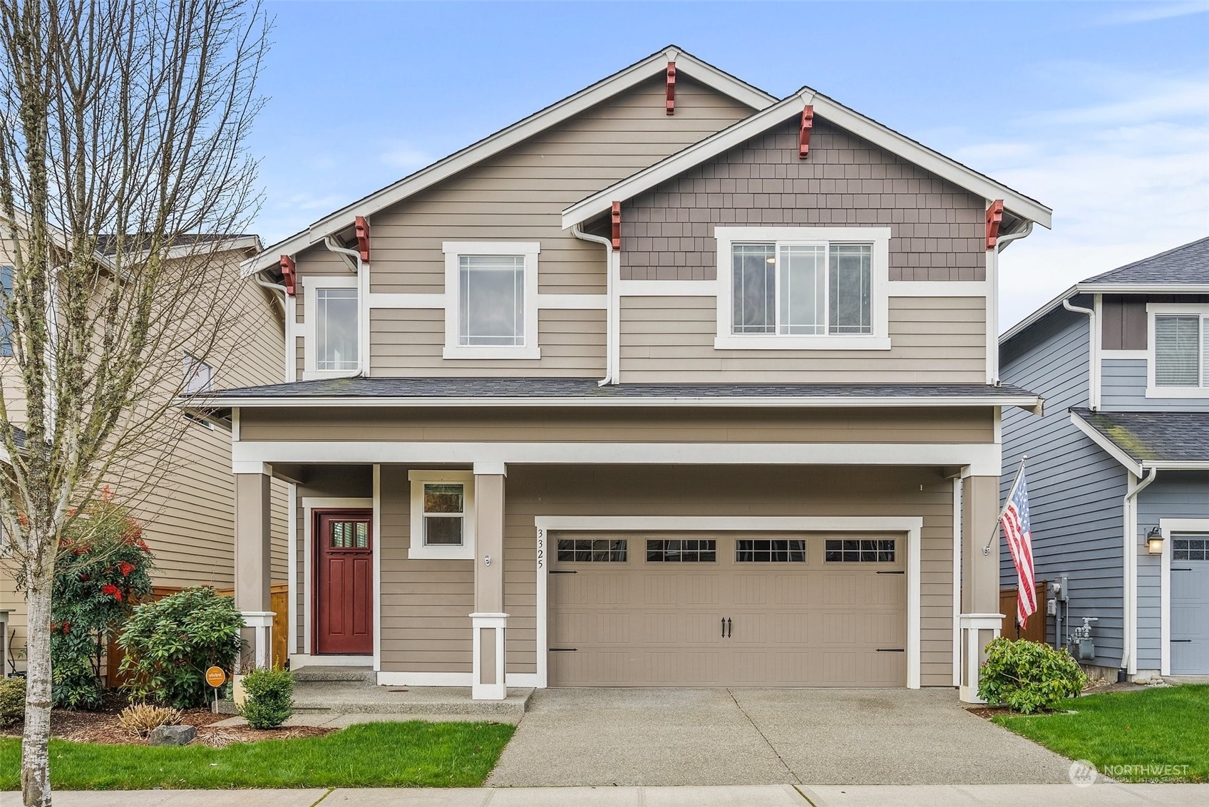 Property Photo:  3325 Aurora Street NE  WA 98516 