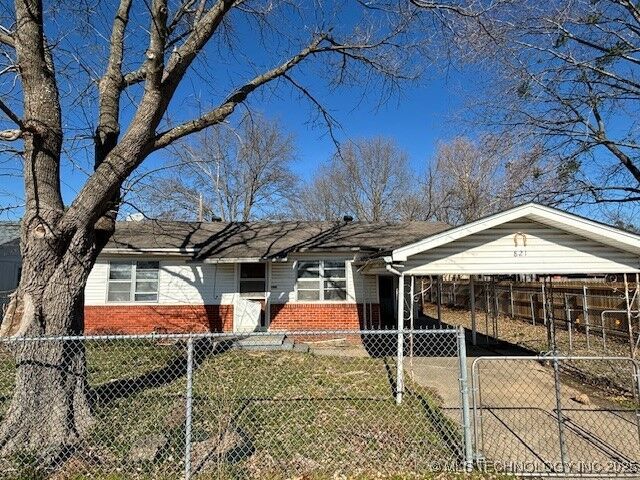 821 Raymond Avenue  Hartshorne OK 74547 photo