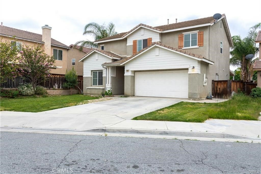 Property Photo:  864 Browning Court  CA 92583 