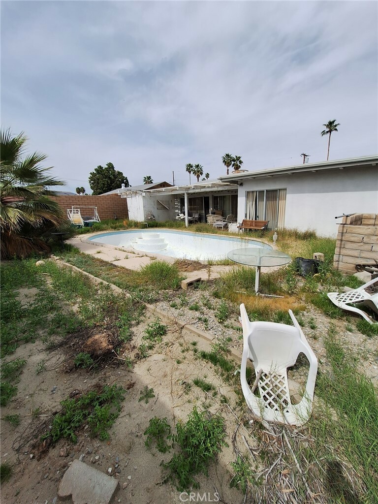 Property Photo:  43085 Illinois Avenue  CA 92211 