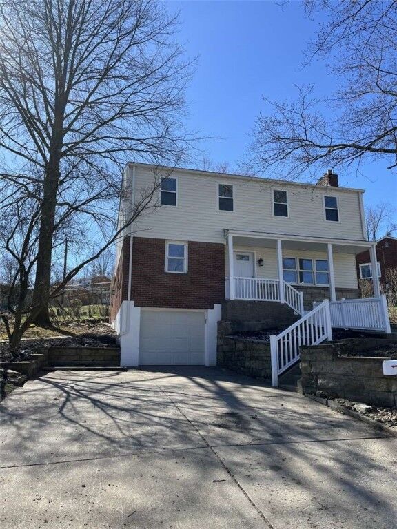 Property Photo: 5315 Overlook Glen Drive PA 15236