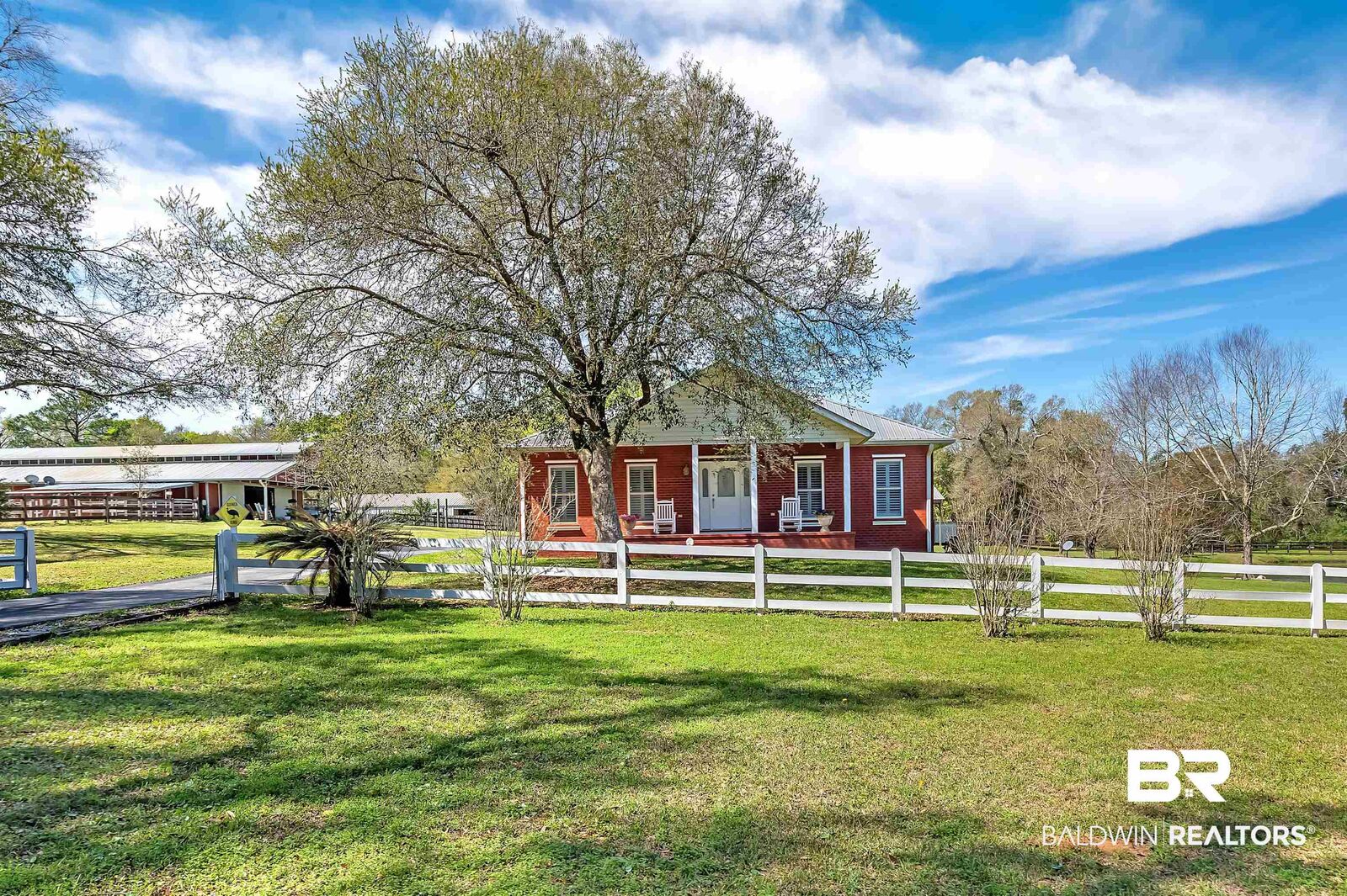 Property Photo:  17179 County Road 55  AL 36580 