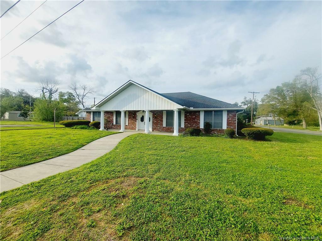 414 Lyons Street W  Sulphur LA 70663 photo