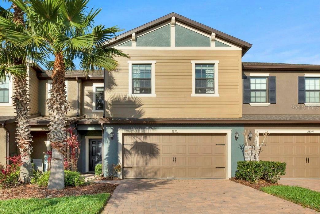 Property Photo:  28391 Pleasant Bay Loop  FL 33543 