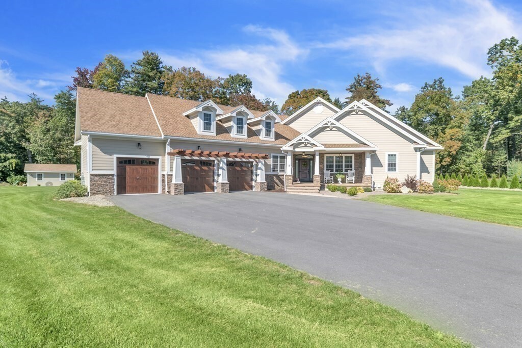 Property Photo:  8 Fitch Farm Way  MA 01073 