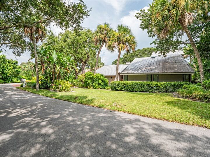 2074 Ocean Ridge Circle  Vero Beach FL 32963 photo