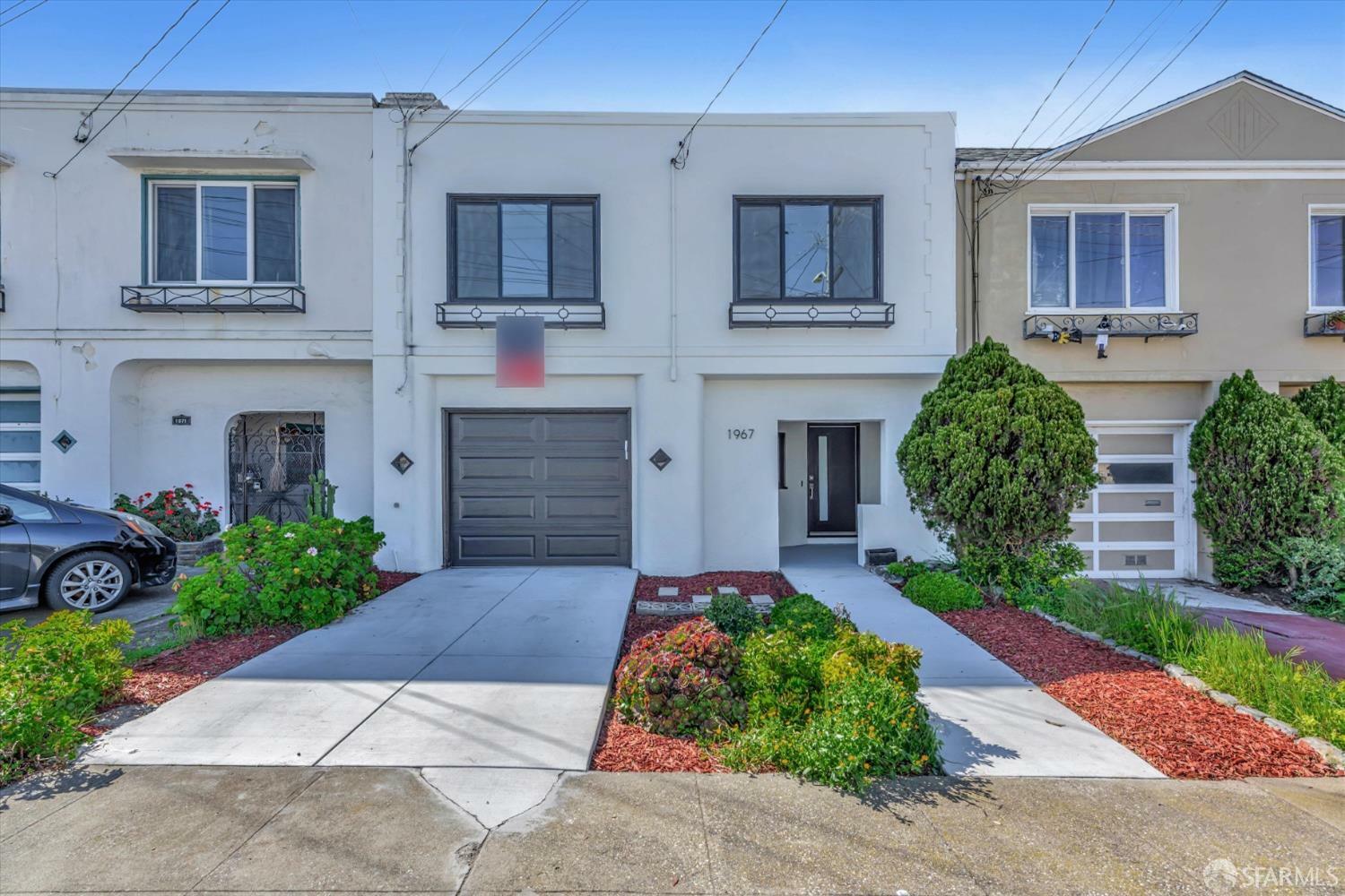 Property Photo:  1967 32nd Avenue  CA 94116 