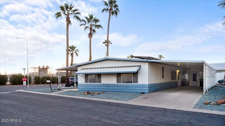 Property Photo:  120 N Val Vista Drive 123  AZ 85213 