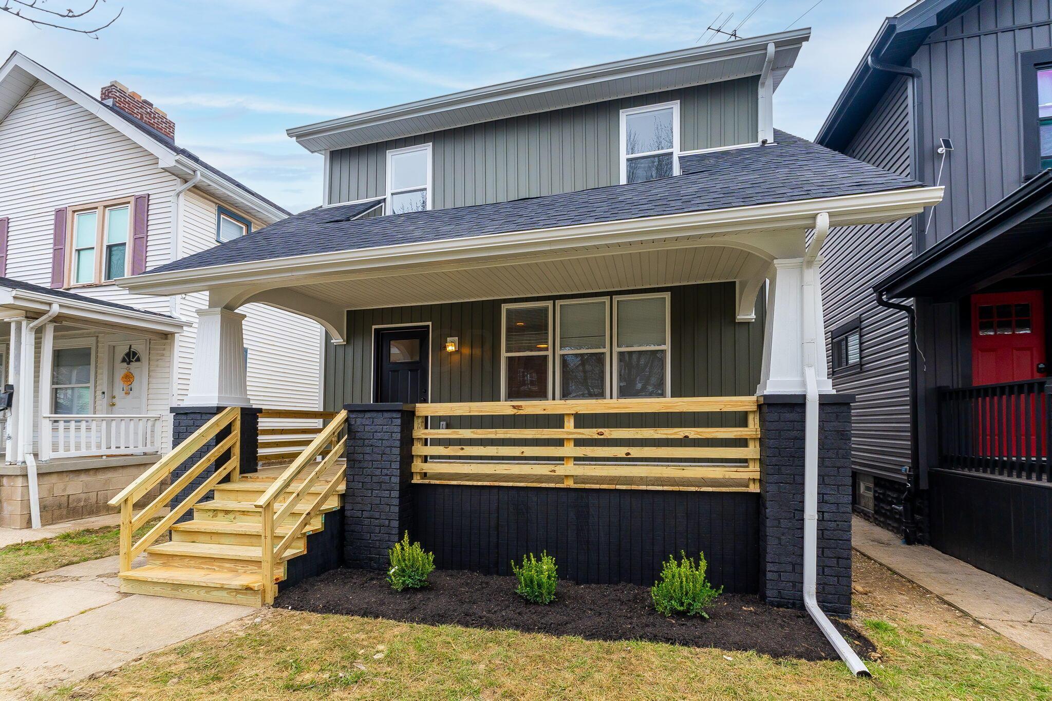 Property Photo: 1104 S Ohio Avenue OH 43206