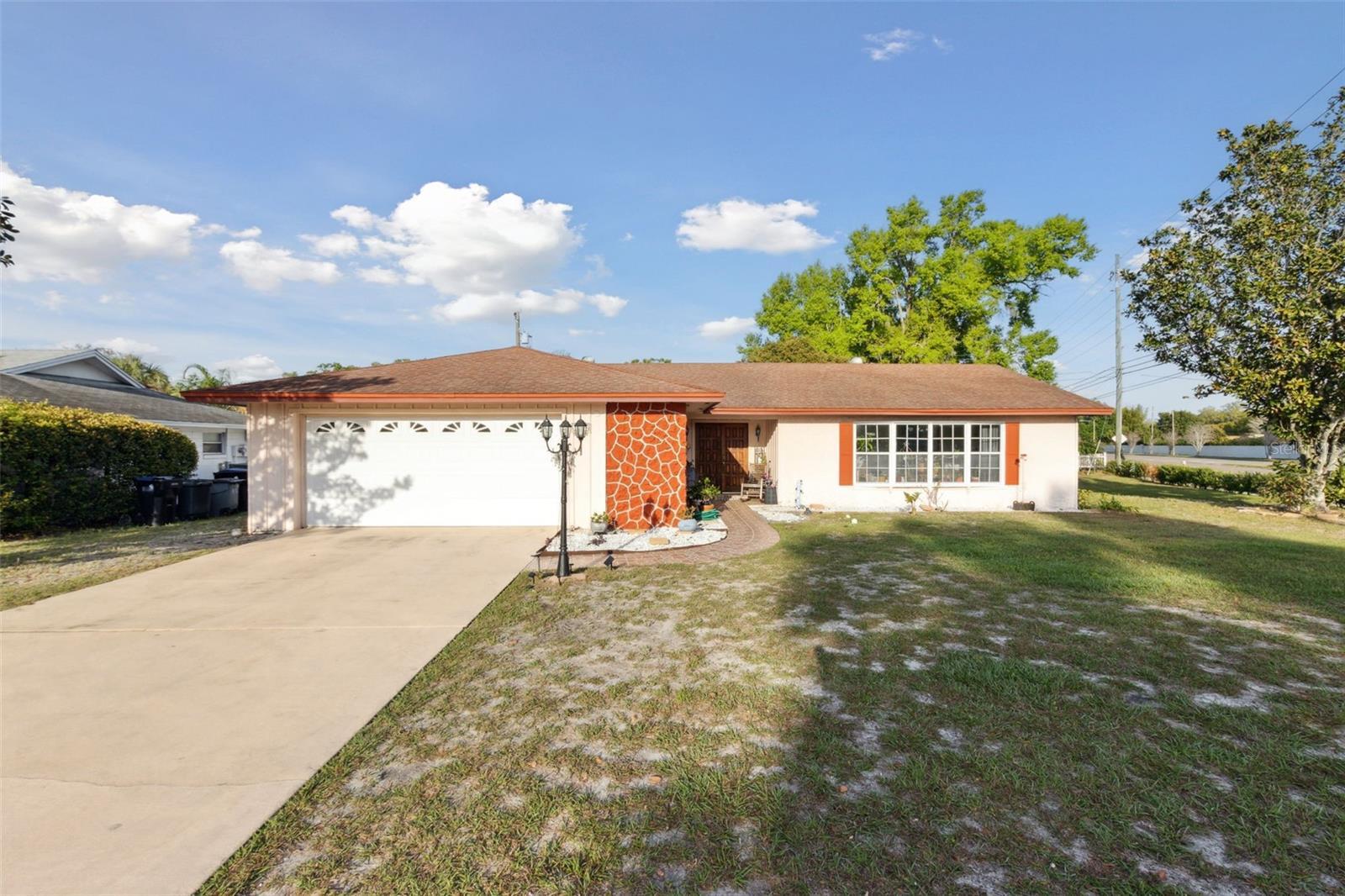 Property Photo: 3998 Irma Shores Drive FL 32817